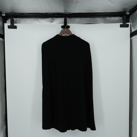 Bernard Cowan Vintage wool black buttoned cape - Picture 6 of 10